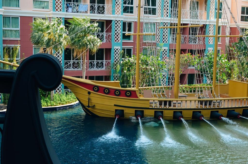Grand Caribbean Resort Jomtian Pattaya Eksteriør billede