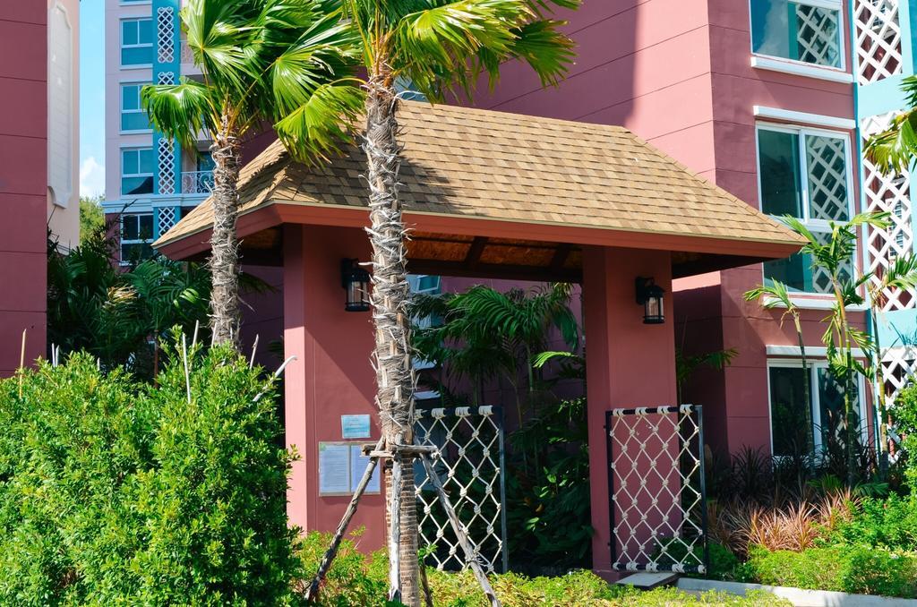 Grand Caribbean Resort Jomtian Pattaya Eksteriør billede