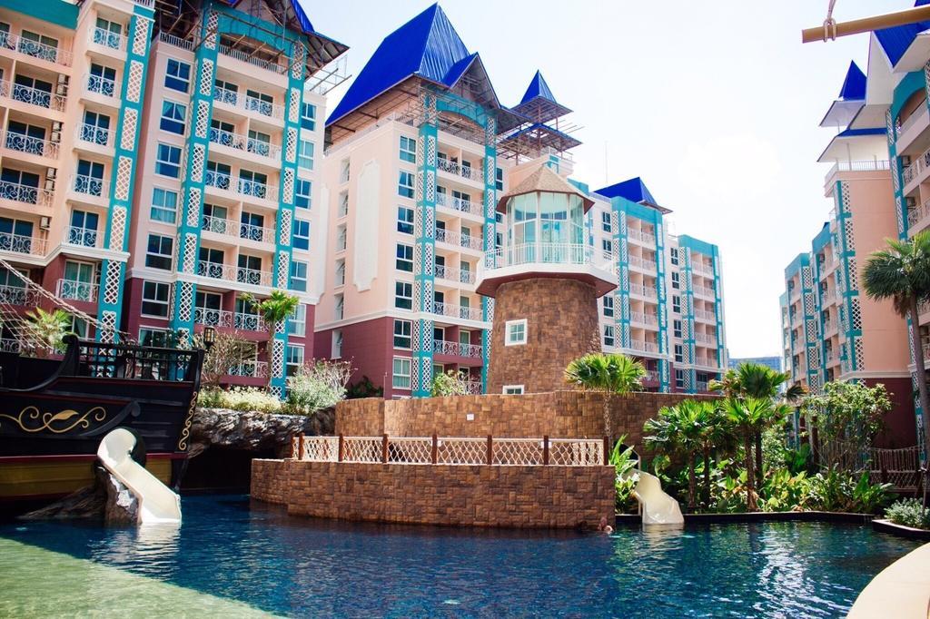 Grand Caribbean Resort Jomtian Pattaya Eksteriør billede