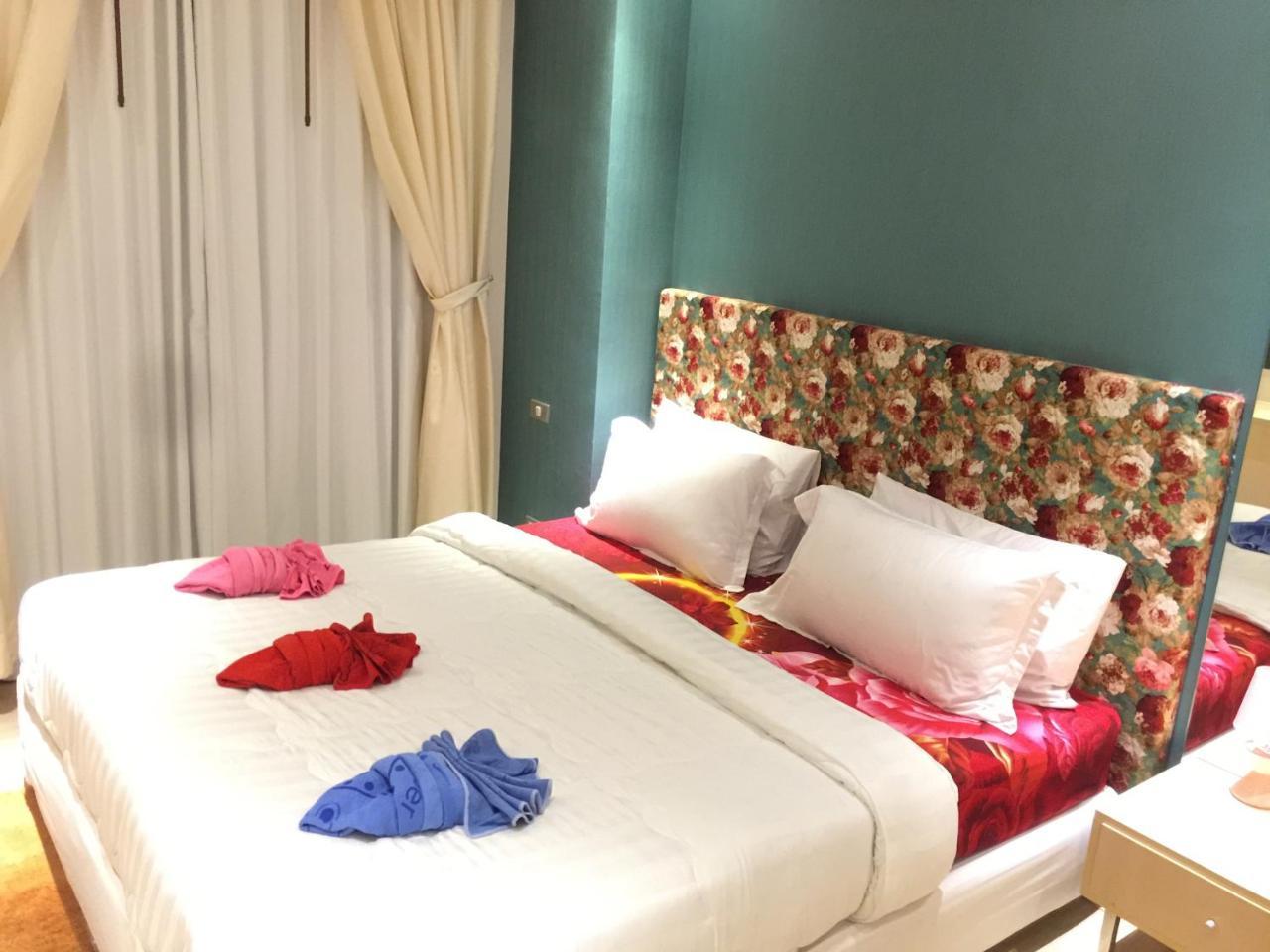 Grand Caribbean Resort Jomtian Pattaya Eksteriør billede